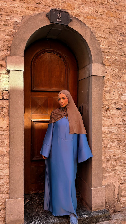 Robe satinée bleu