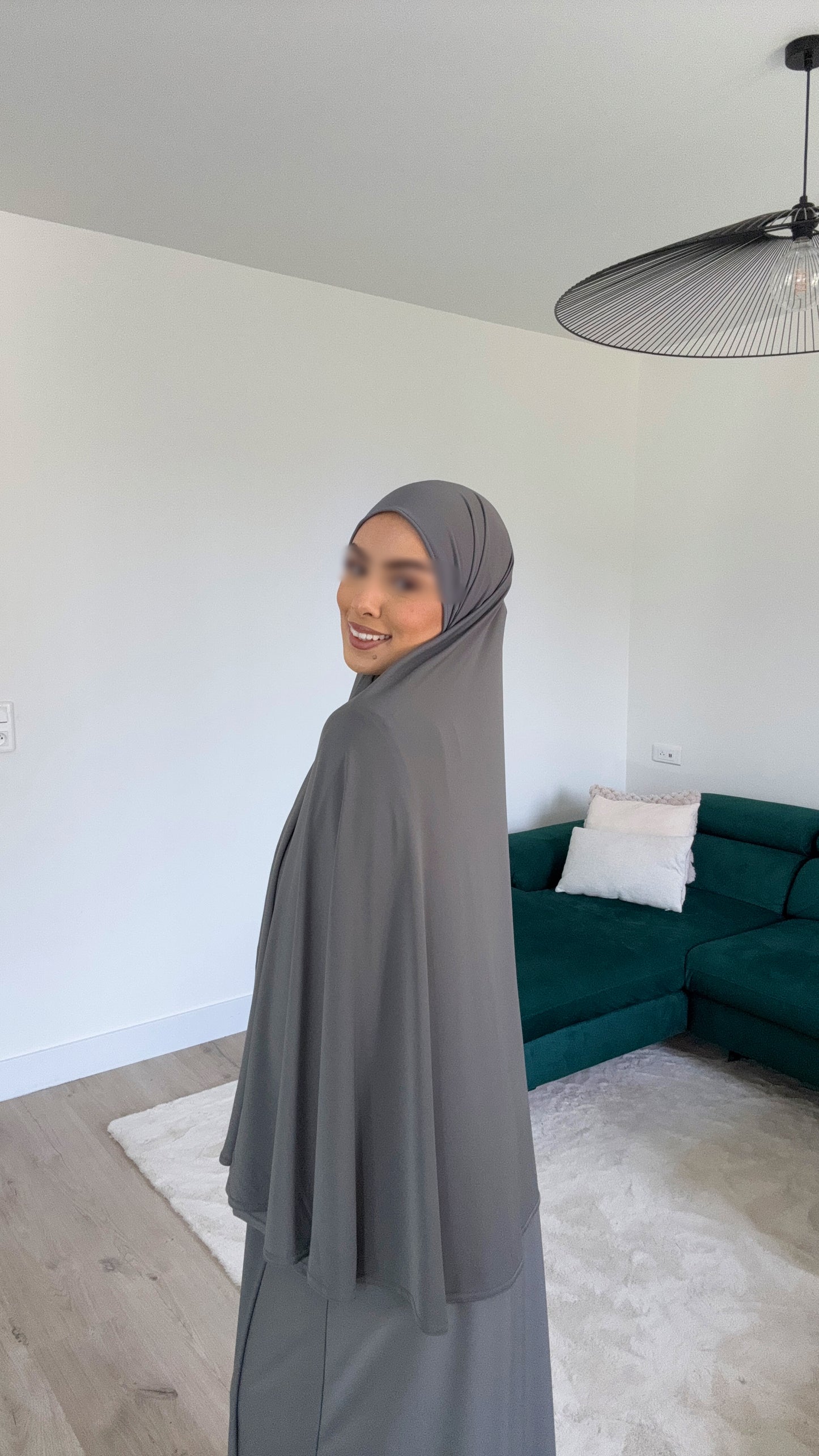 Robe et Khimar Gris Clair